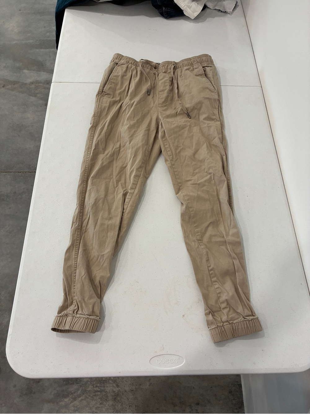 GAP Mens Small Khaki Stretch Twill Joggers Elastic waist Drawstring Pants